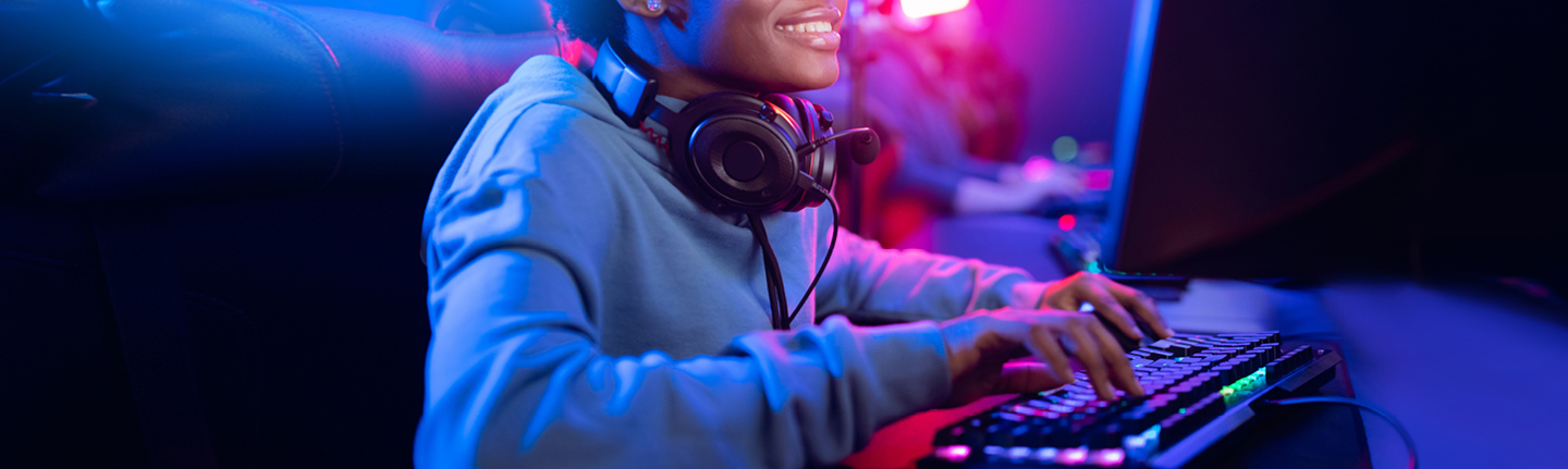 THE GAMING RANGE Banner